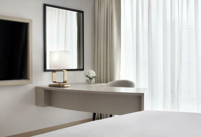 اتاق پرمیوم, Jw Marriott Hotel Marina