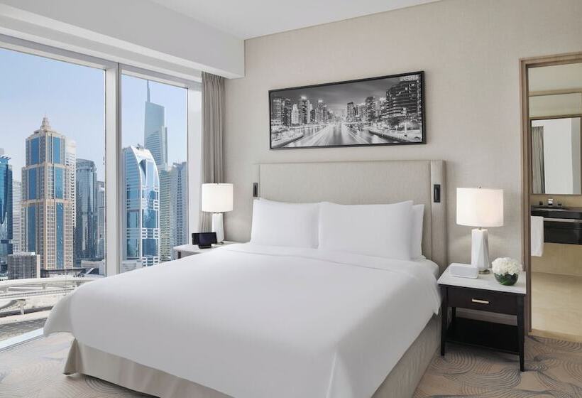 سوئیت پریمیوم, Jw Marriott Hotel Marina