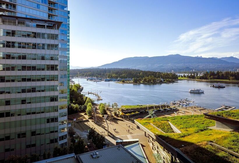 スイート, Fairmont Pacific Rim