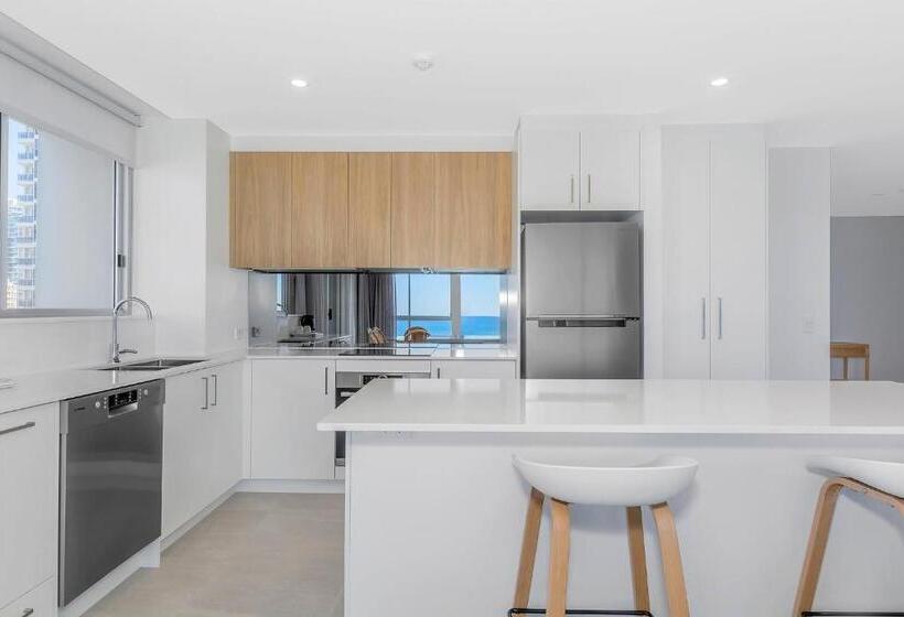 ２ベッドルームアパートメント, Golden Sands On The Beach   Absolute Beachfront Apartments