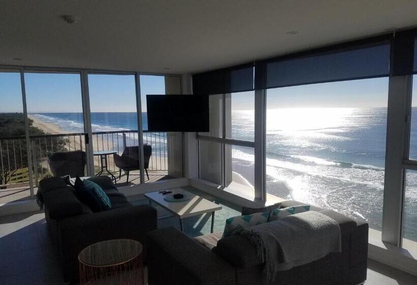 Апартаменты Superior 2 Спальни, Golden Sands On The Beach   Absolute Beachfront Apartments