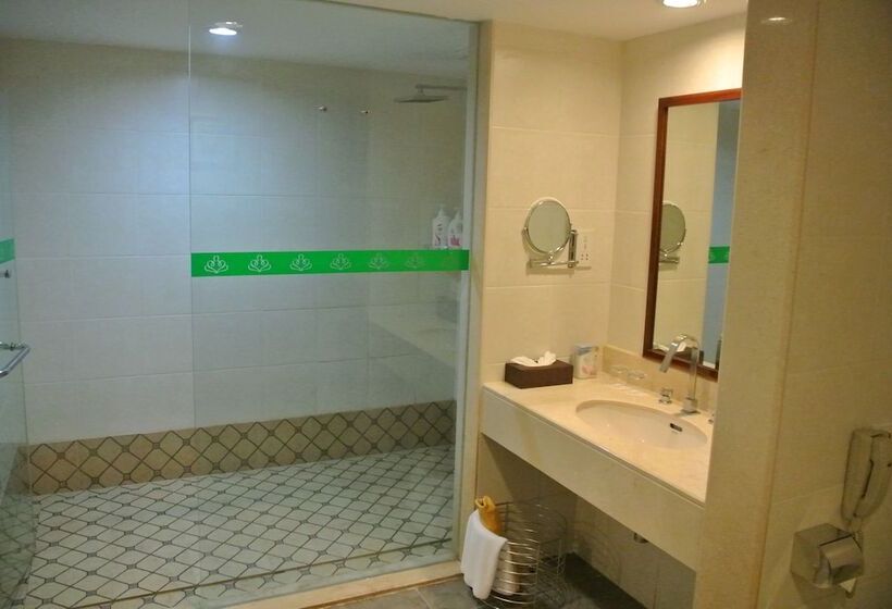 Президентский Люкс, Hna Business Hotel Downtown Haikou