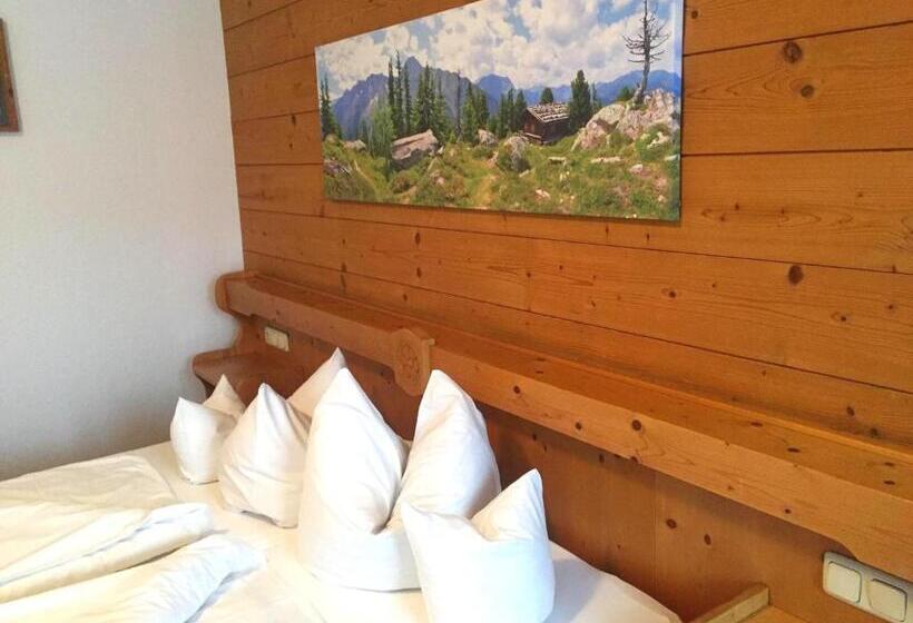 Номер Стандарт, Landgasthof Kirchmayer