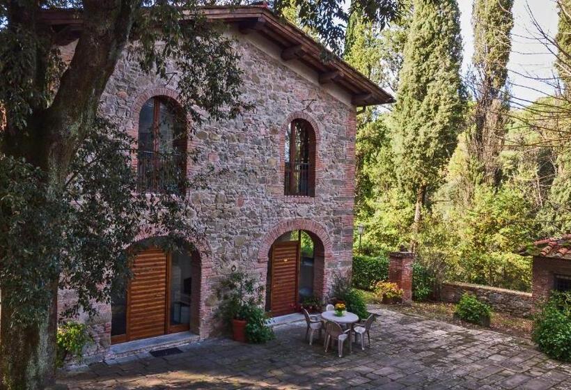 Номер Стандарт, Hu Norcenni Girasole Village