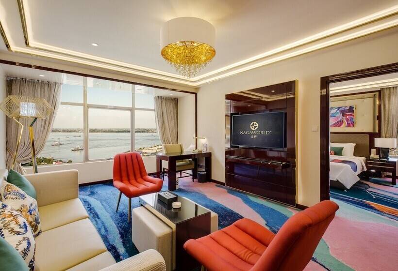 Президентский Люкс, Nagaworld Hotel & Entertainment Complex