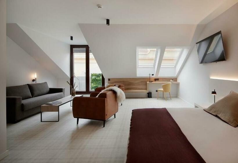 Полулюкс, Munna Hotel Boutique