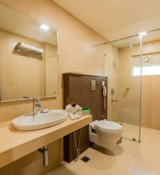 Номер Deluxe, Cygnett Inn Ramachandra