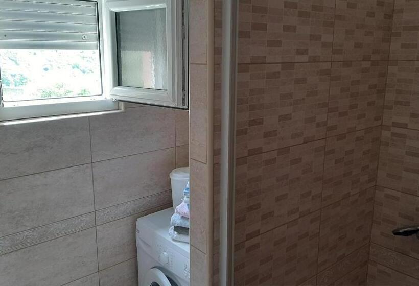 آپارتمان 1 خوابه با چشم‌انداز دریا, Apartments Krivokapic Kotor
