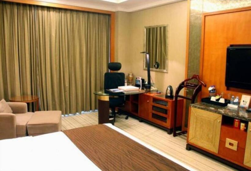 Номер Superior, Howard Johnson Tech Center Plaza Hefei