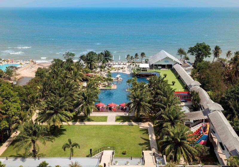 اتاق اجرایی با چشم‌انداز دریا, Radisson Resort & Spa Hua Hin