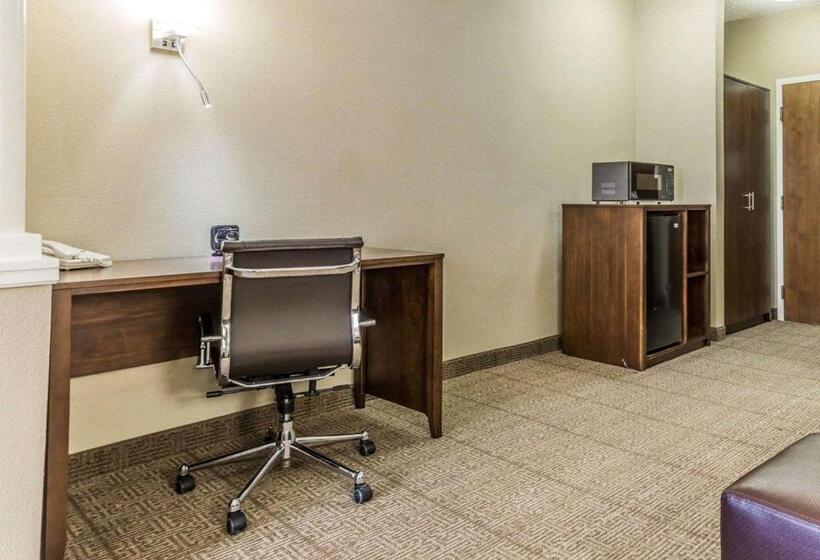 Suite King Size Bed, Comfort Suites At Isle Of Palms Connector