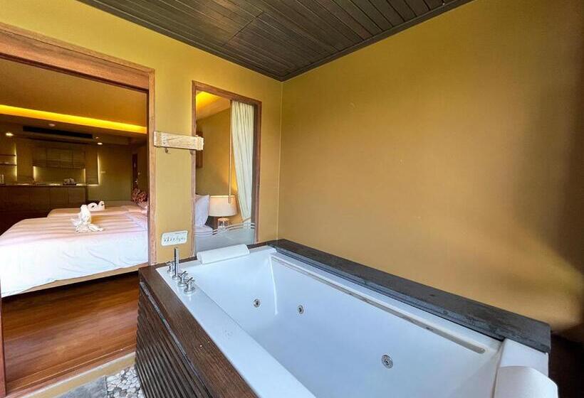 패밀리 스위트, Deva Beach Resort Samui