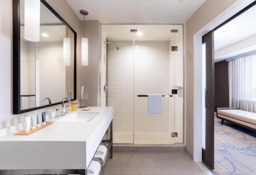Büyük Çift Kişilik Yataklı Junior Süiti, Jw Marriott Los Angeles L.a. Live