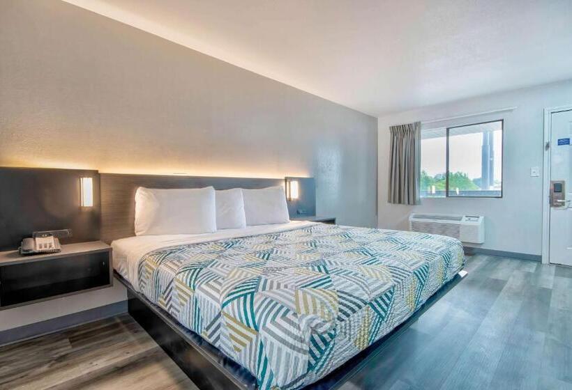 Номер Deluxe Кровать Кинг, Motel 6 Texarkana, Tx