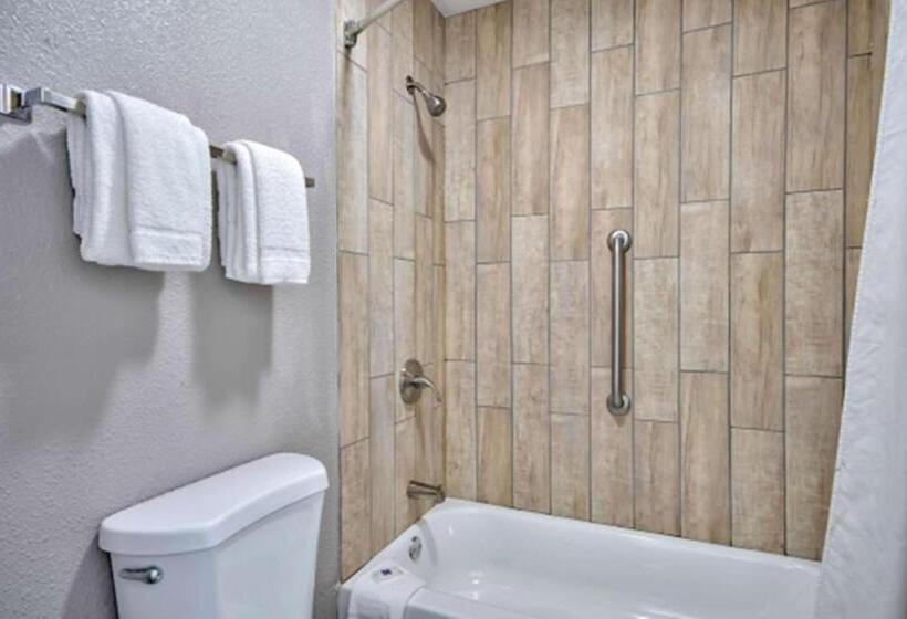 Номер Стандарт Кровать Кинг Адаптированный для Инвалидов, Motel 6 Texarkana, Tx