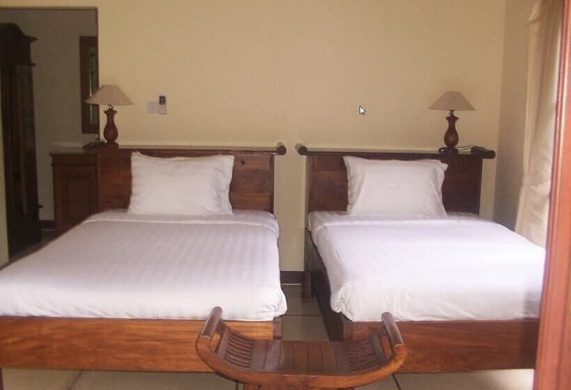 Вилла 3 Спальни с Бассейном, Bali Emerald Villas