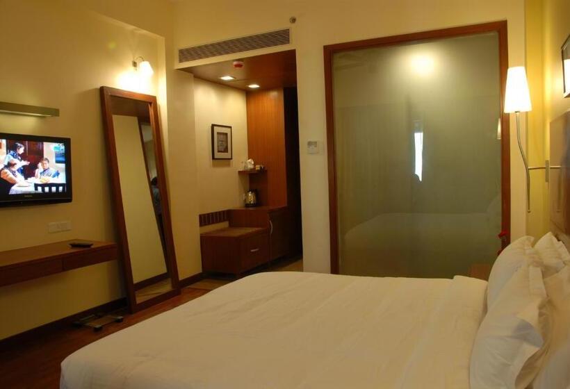 سوییت اجرایی, Cambay Grand  Kukas