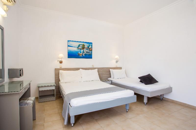 اتاق استاندارد سه نفره, Tsampika Hotel Faliraki