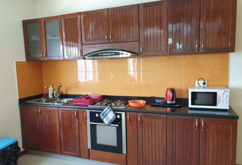 اتاق استاندارد, Cactus Guest House