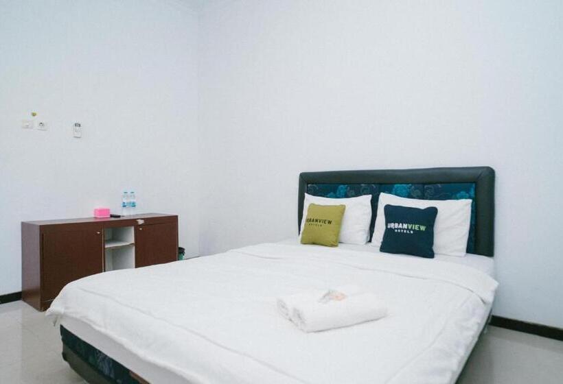 エコノミールーム, Urbanview Hotel Griya Surya Malang By Reddoorz