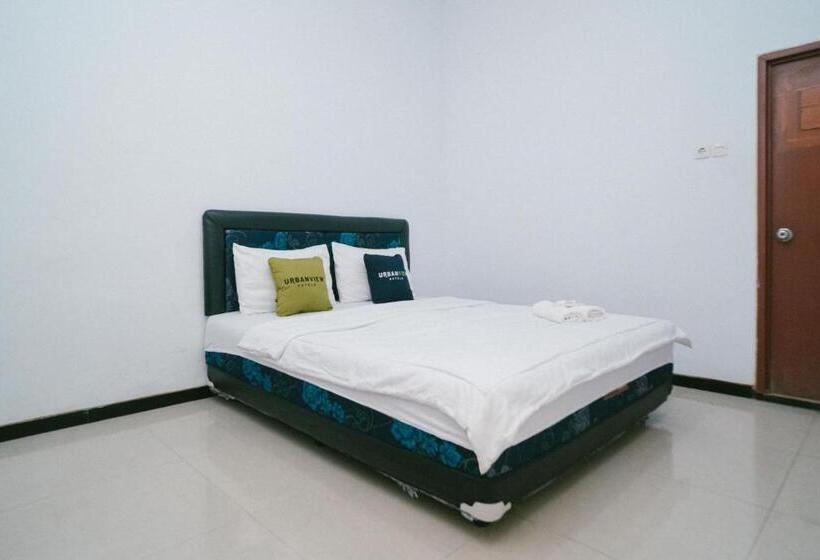 エコノミールーム, Urbanview Hotel Griya Surya Malang By Reddoorz