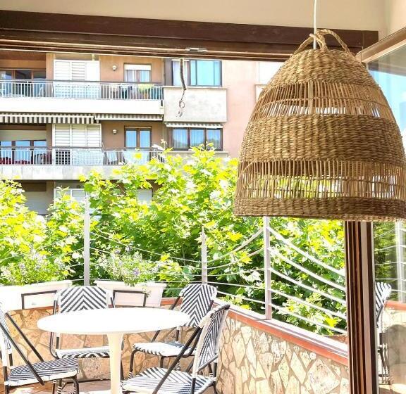 דירה בת חדר שינה 1 עם מרפסת, Calendula Hotel & Apartaments