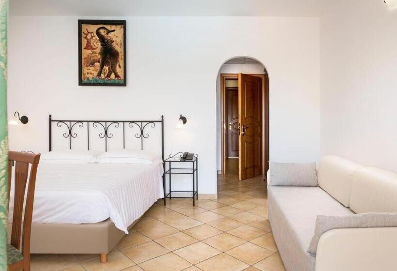 Четырехместный Номер Стандарт, Blu Hotel Morisco
