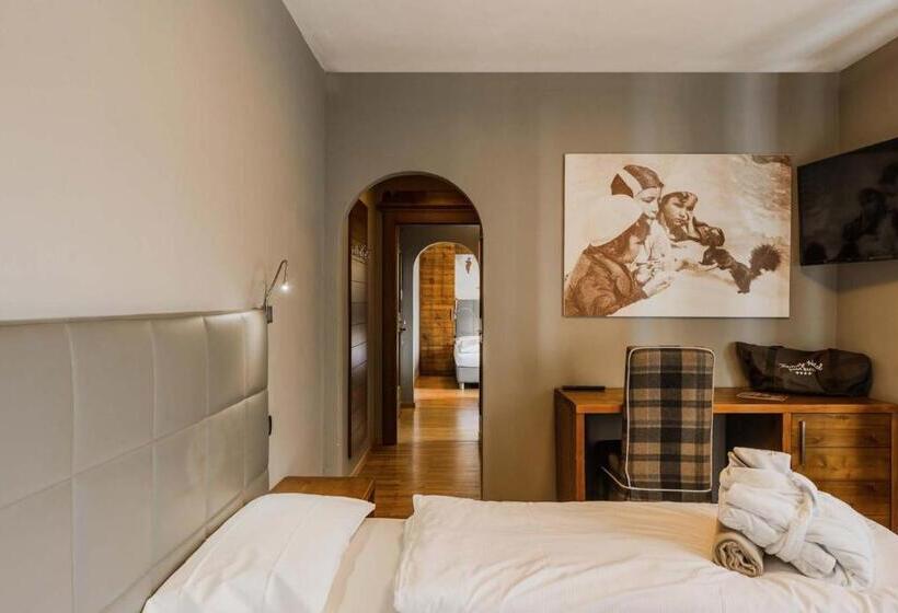 سوییت خانوادگی, Family Hotel Gran Baita