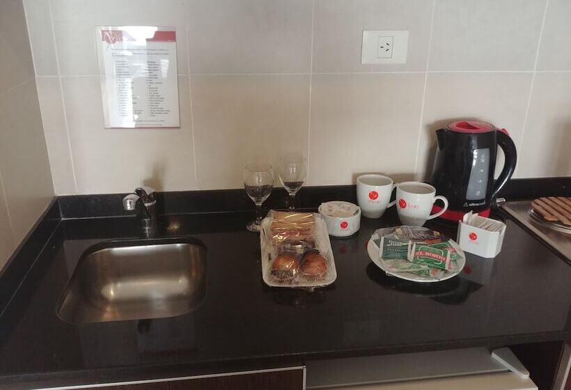 سوییت خانوادگی, Icaro Suites
