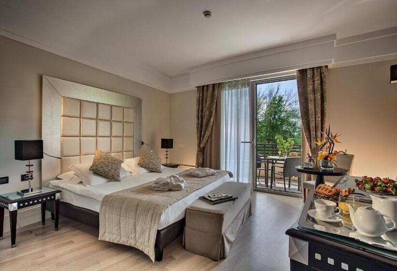 Номер Deluxe, Park Hotel Junior