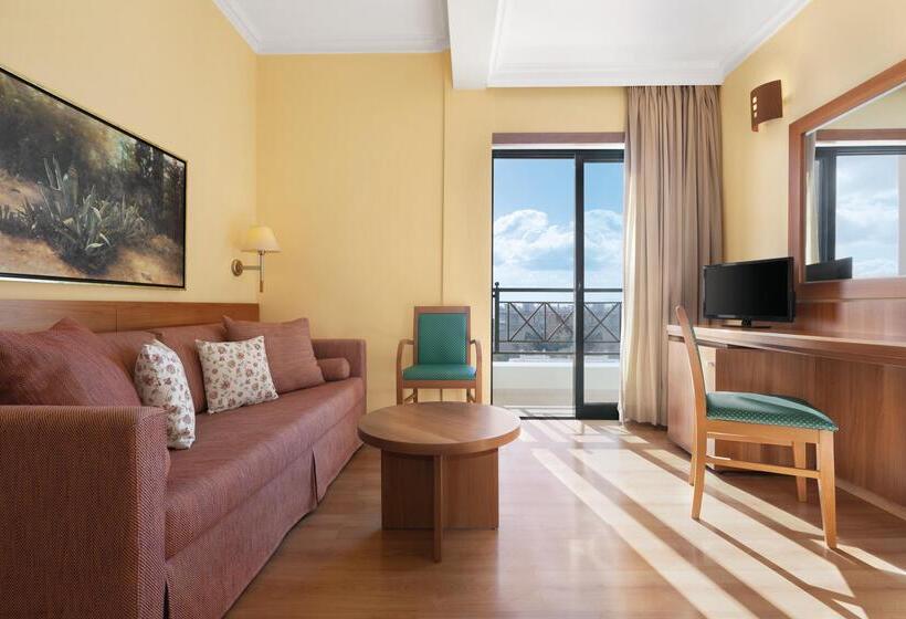 Люкс Премиум, Ramada by Wyndham, Athens Club Attica Riviera