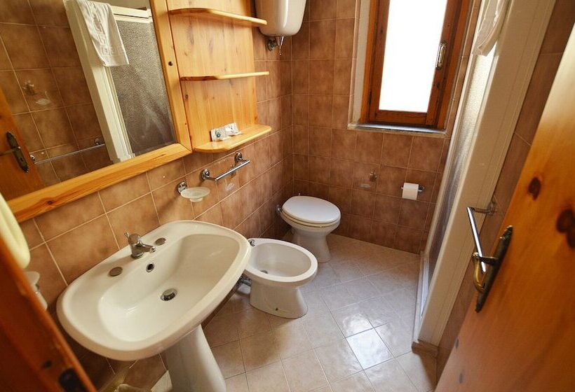 Номер Стандарт, Villaggio L  Olivara