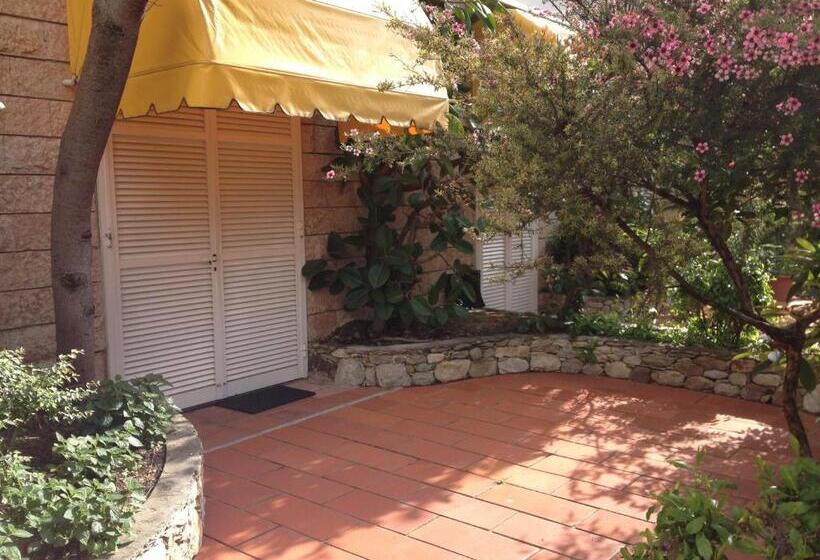 Студия Стандарт, Residence Dei Fiori
