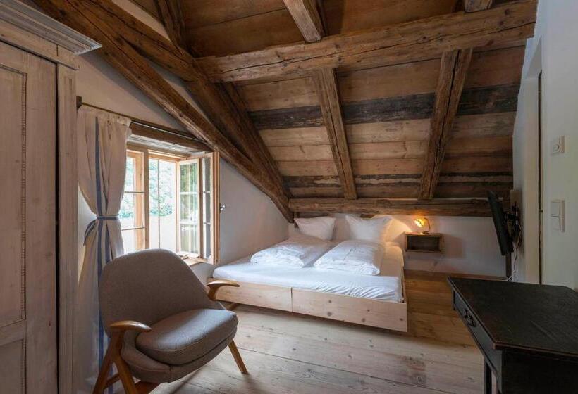 غرفة قياسية, Das Hornsteiner