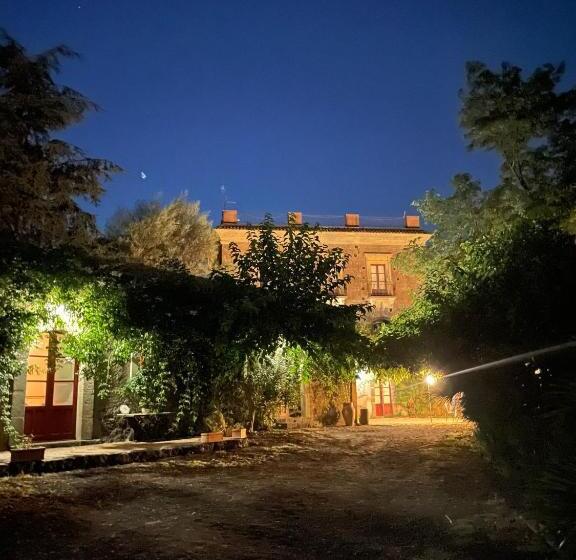 ファミリールーム, La Rocca Della Rosa