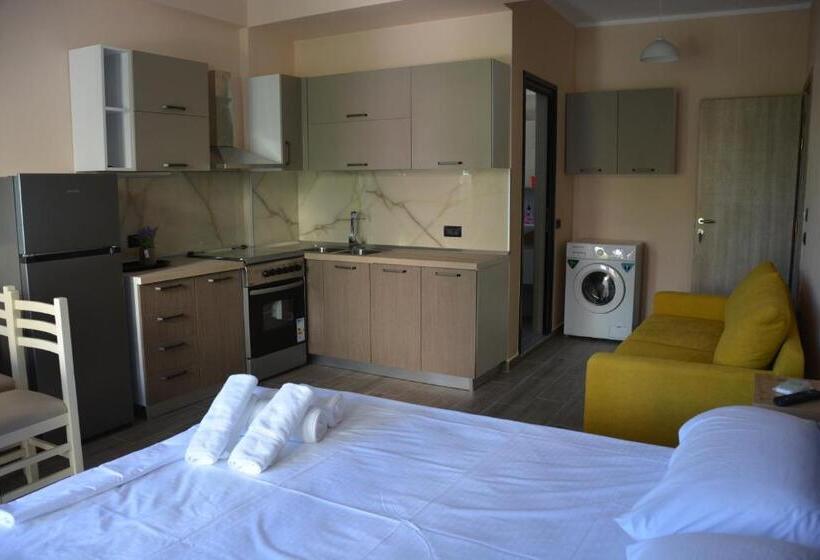 استودیو استاندارد با بالکن, Lungomare Private Rooms