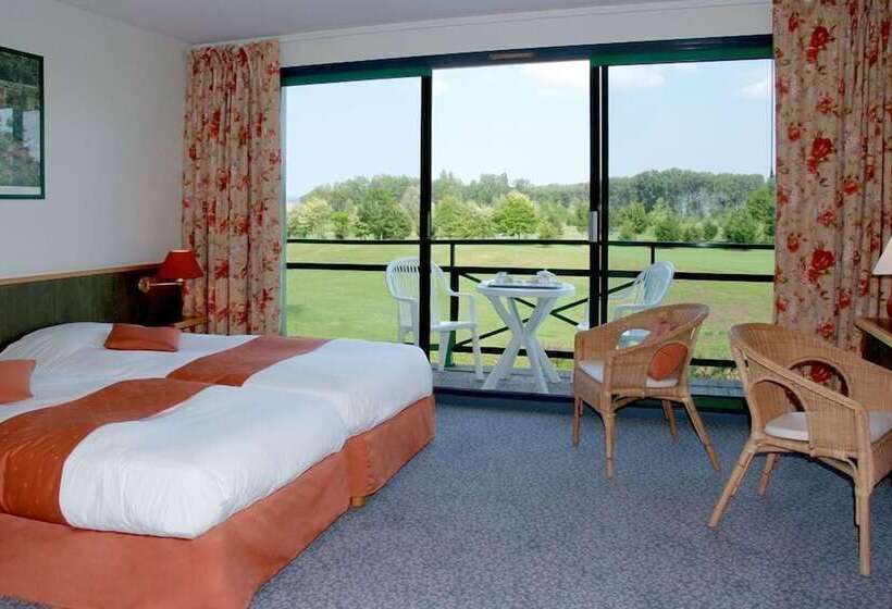 Номер Стандарт Смежный, Golf Hotel Colvert   Room Service Disponible