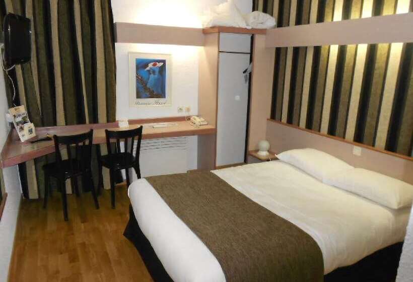 Номер Стандарт, Hôtel Eclipse