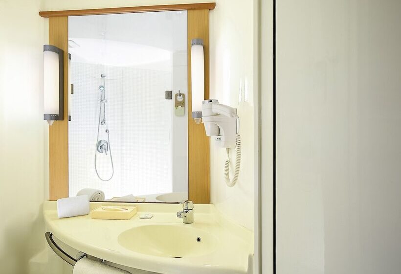 Номер Стандарт, Ibis Ciboure Saintjeandeluz