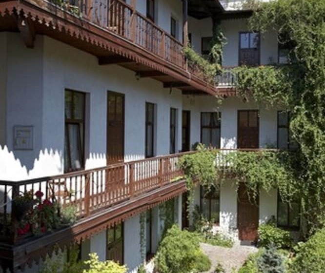 Четырехместный Номер Стандарт, Globtroter Guest House