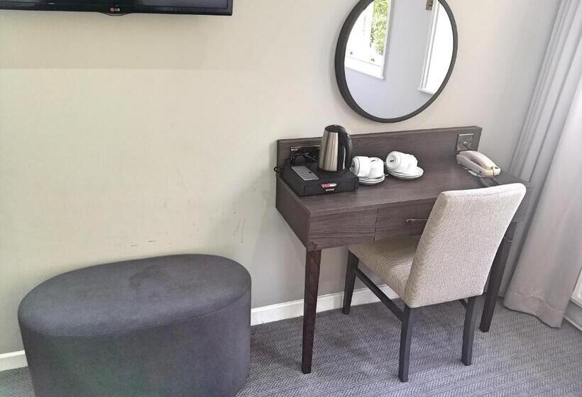 Номер Deluxe, Garden Court
