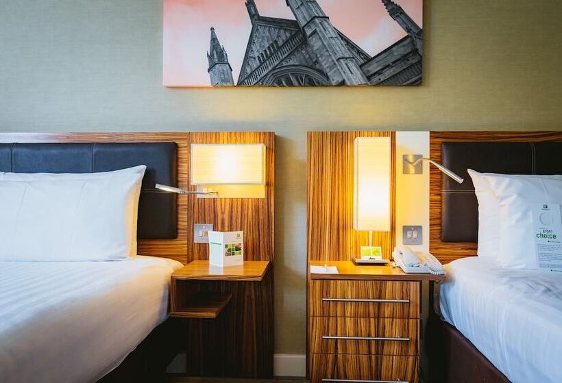 Номер Стандарт 2 Двуспальные Кровати, Voco Winchester Hotel & Spa, An Ihg Hotel