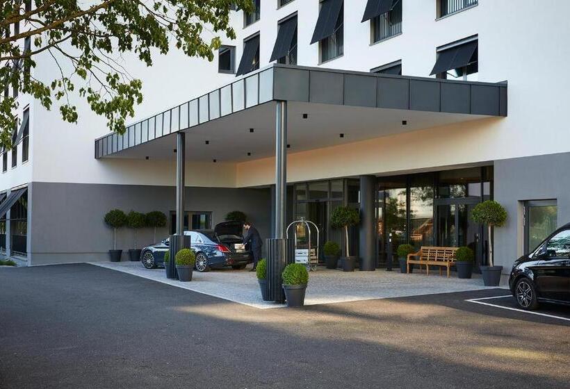 Номер Executive, Infinity Hotel & Conference Resort Munich