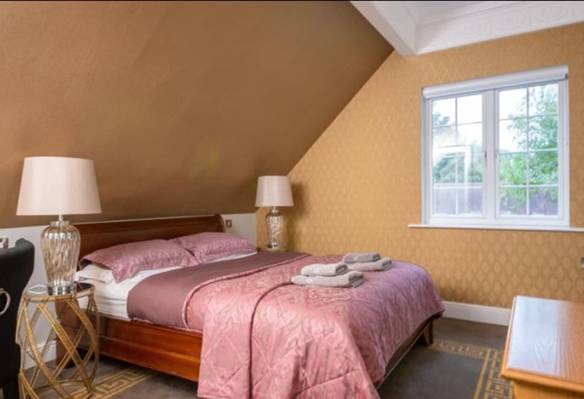Номер Стандарт, Guildford Manor Hotel & Spa