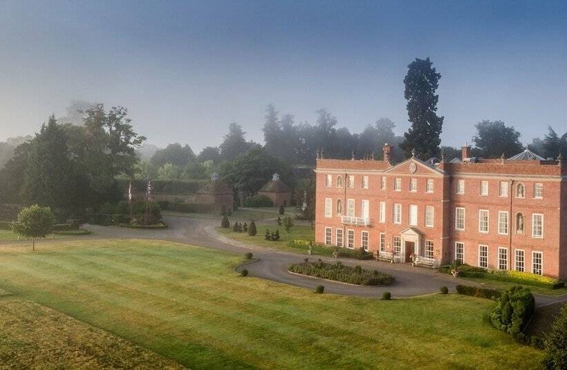 Люкс, Four Seasons Hotel Hampshire