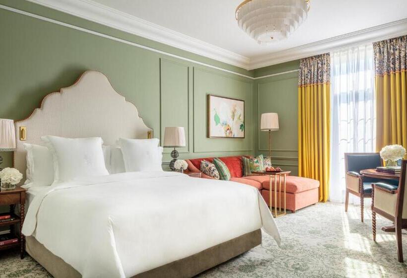 Номер Стандарт Кровать Кинг Адаптированный для Инвалидов, Four Seasons Hotel Hampshire