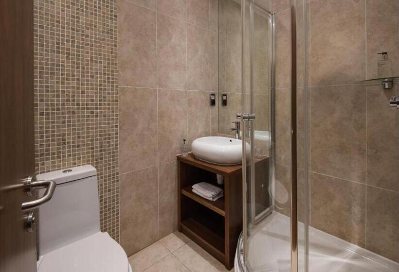 Семейный Номер, The Seaton Lane Inn   The Inn Collection Group