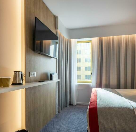 اتاق استاندارد, Holiday Inn Express   Nice   Grand Arenas, An Ihg