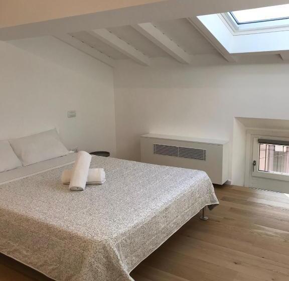 سوییت سوپریور, Residenze Mazzini
