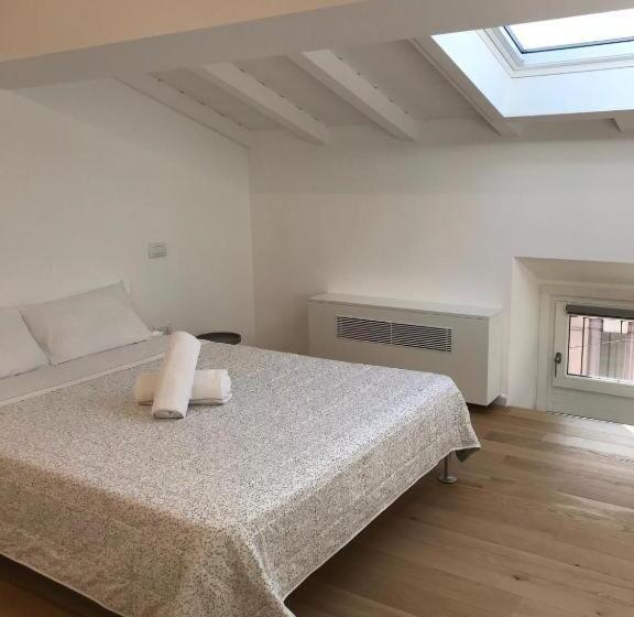 سوئیت 2 خوابه, Residenze Mazzini